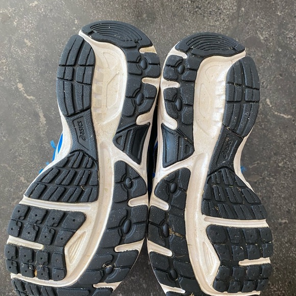 ASICS toddler boys Pre Contend 4 sneakers. - Picture 3 of 4